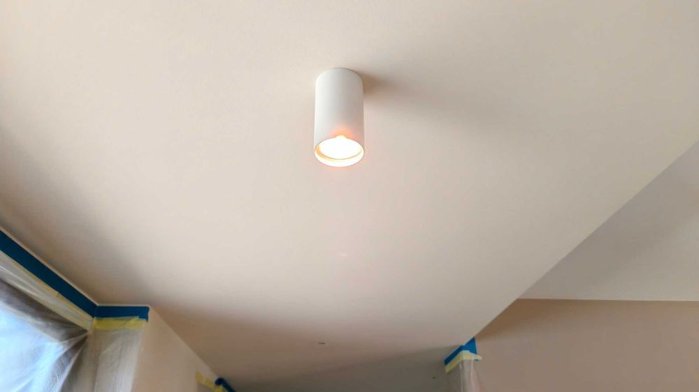 lampa sufitowa spot tuba natynkowa biała GU10