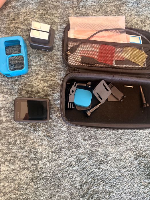GoPro black 11 256gb + case
