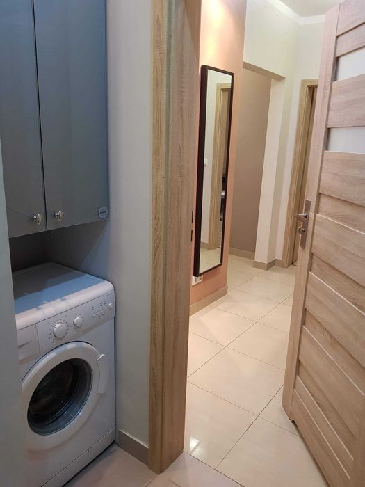 Przytulne 45 m² z garażem i komórką – 3 minuty od metra Imielin!