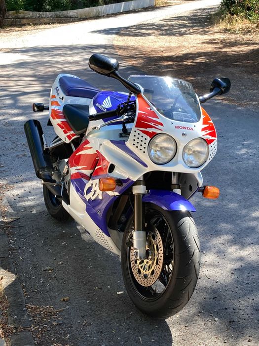 Honda CBR 900RR 1992