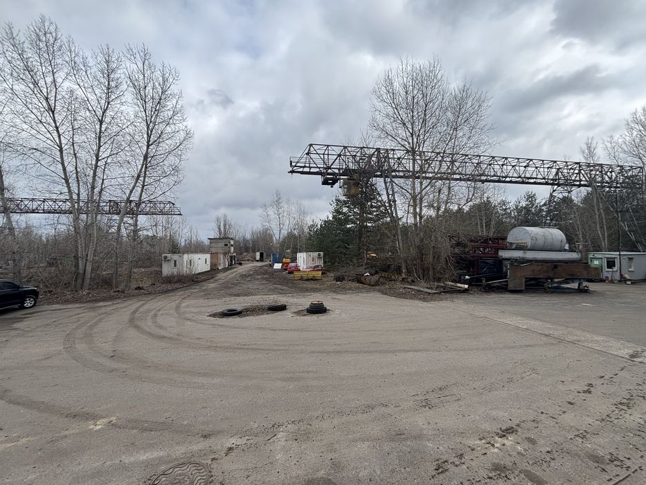 Продам виробничу базу під офіс, склад, завод.