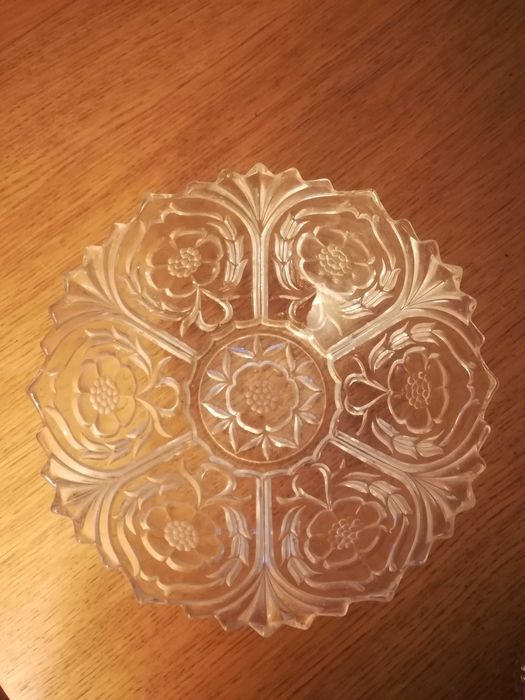 Conj taça grande + 5 peqs vidro trabalhado