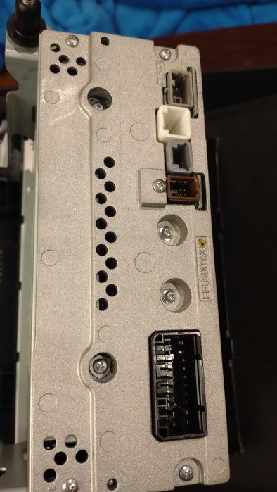 SUZUKI SWIFT MK8 fabryczne RADIO CD  BLUETOOTH 2017+ europa , jak nowe