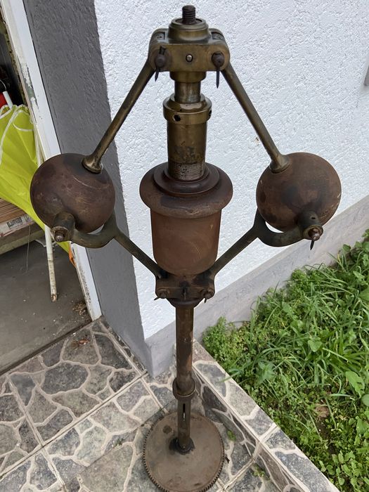 Regulador centrifugo de velocidade