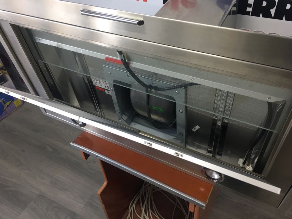 Нова витяжка для кухні Kuppersbusch 90см дуже потужна 970куб/год