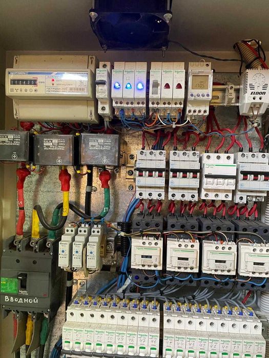 Контейнер для майнинга 12м-2.5м-2.5м Воздушное охлаждение 200kBT