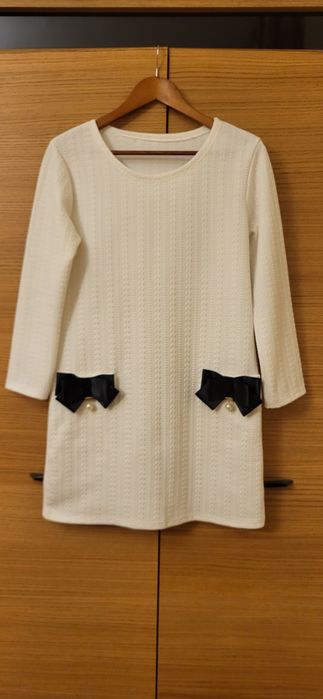 Sukienka S biała perły vintage Wigilia