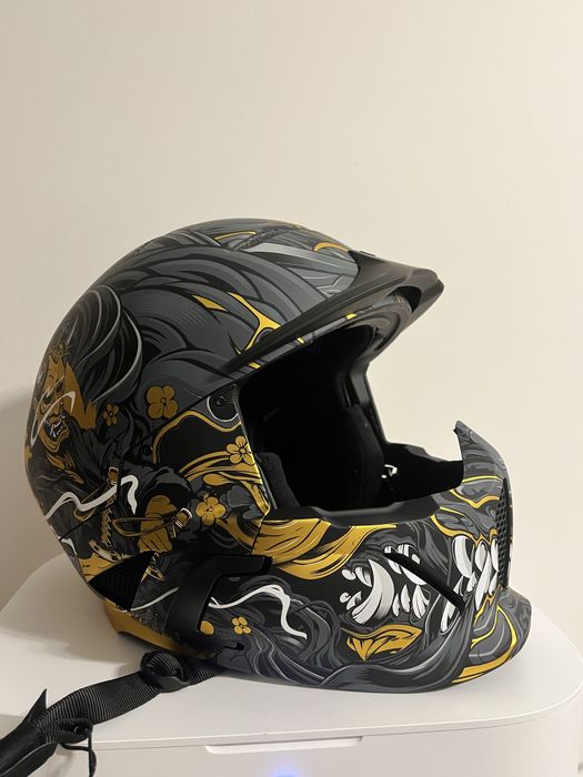 Гірськолижний шолом Ruroc Oni M/L