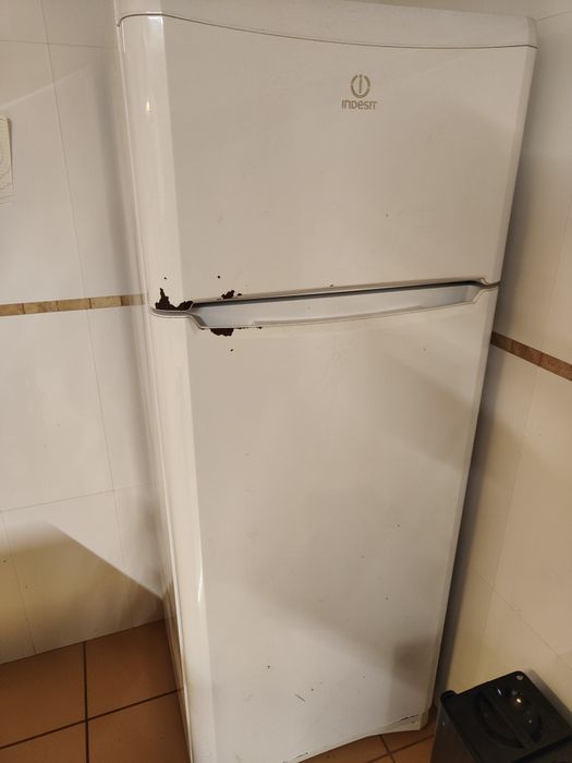 Frigorífico Indesit