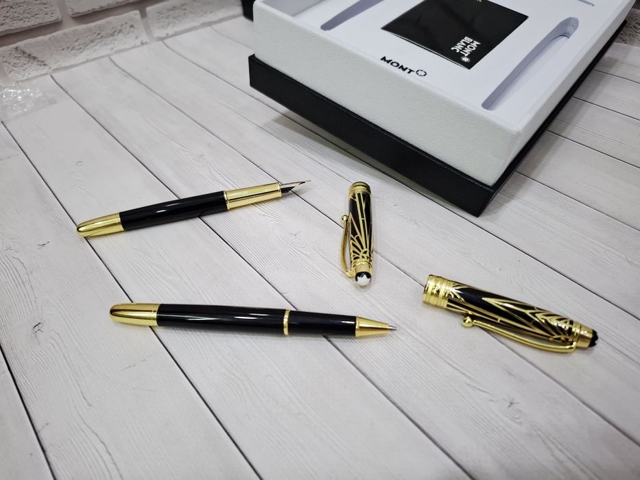 Подарунковий набір Montblanc дві ручки + стрижень