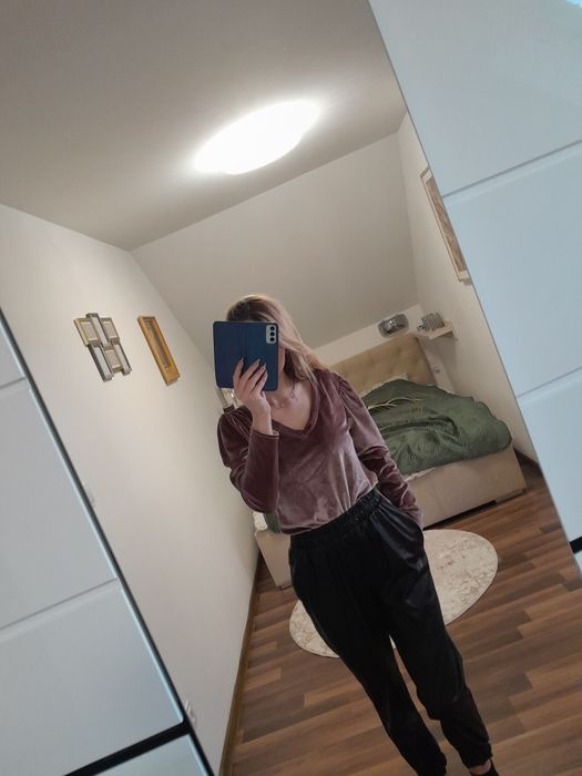 Spodnie skórzane woskowane azurowe wysoki stan kobiece eleganckie luzn