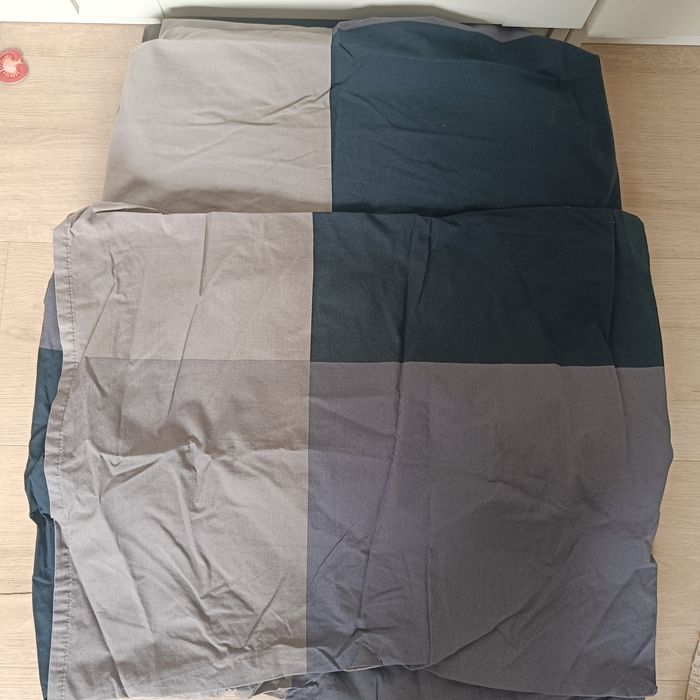 Pościel Ikea z serii Brunkrissla