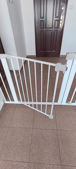 Barierka zabezpieczająca na schody. Duża podwojna 200 cm