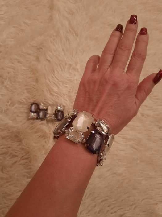 Продам красивый браслет