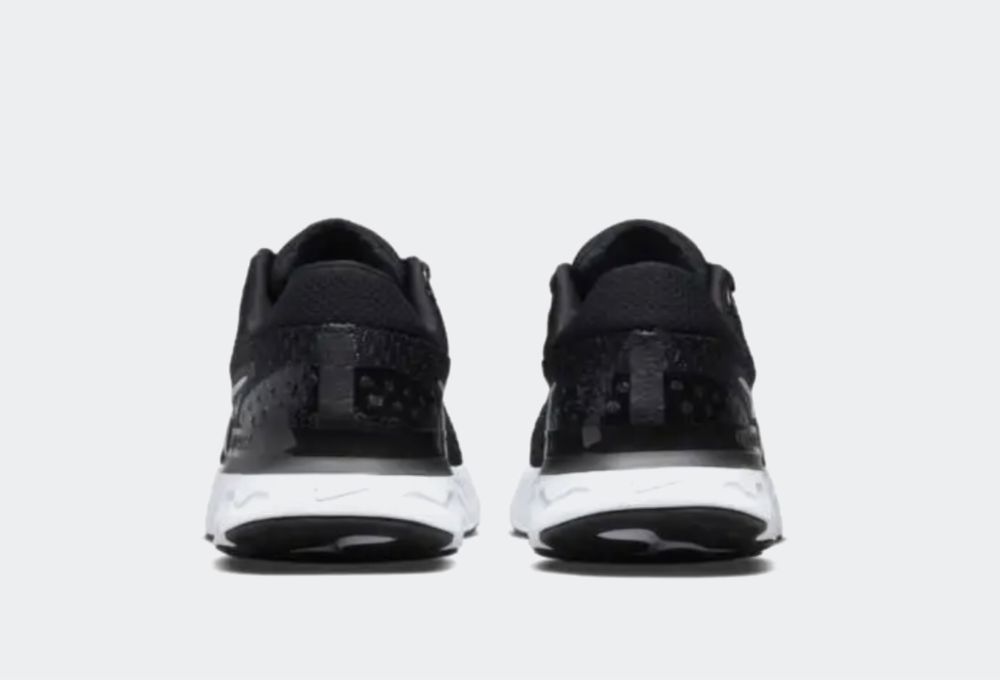 Оригінал 100% Кросівки Nike React Infinity Run Flyknit 3.  / 26см /