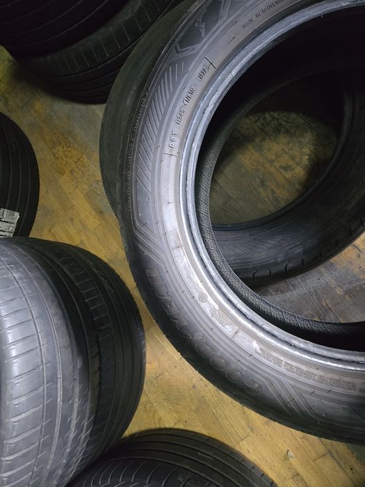 235/60R18 Goodyear Efficientgrip 2 SUV