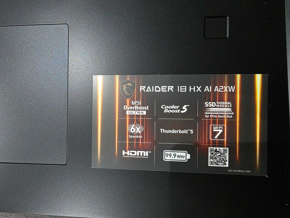 Laptop gamingowy MSI Raider 18 HX AI Ultra 9-285HX/64GB/4TB/RTX 5090