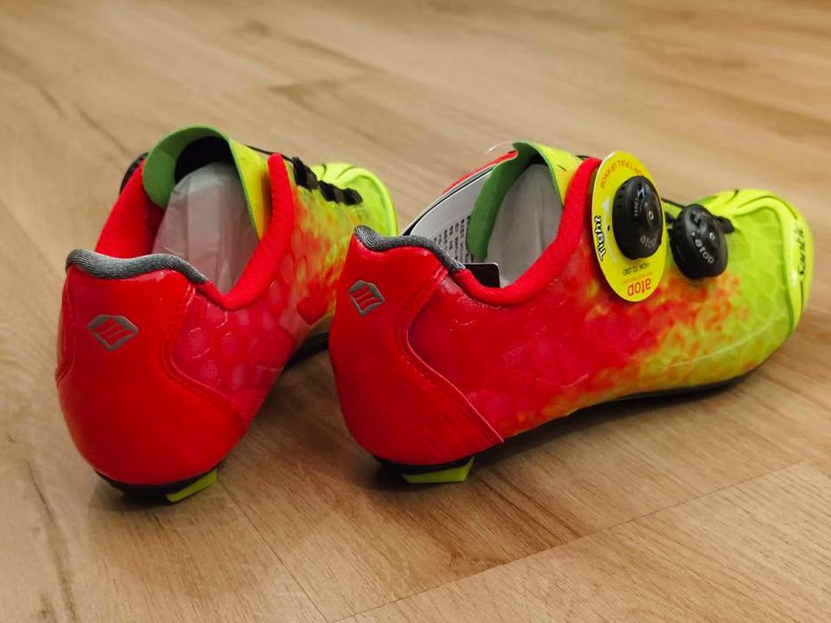 Sapatos de estrada Santic Alpha 2.0 Carbon