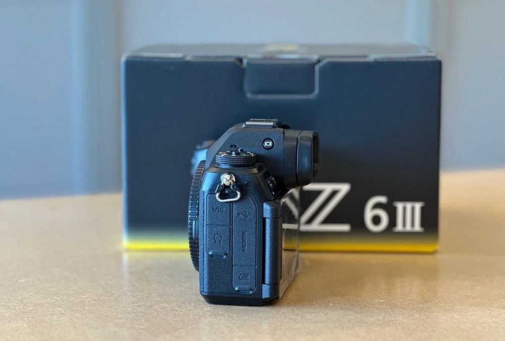 Nikon Z6 III Mirrorless Full Frame (Corpo)