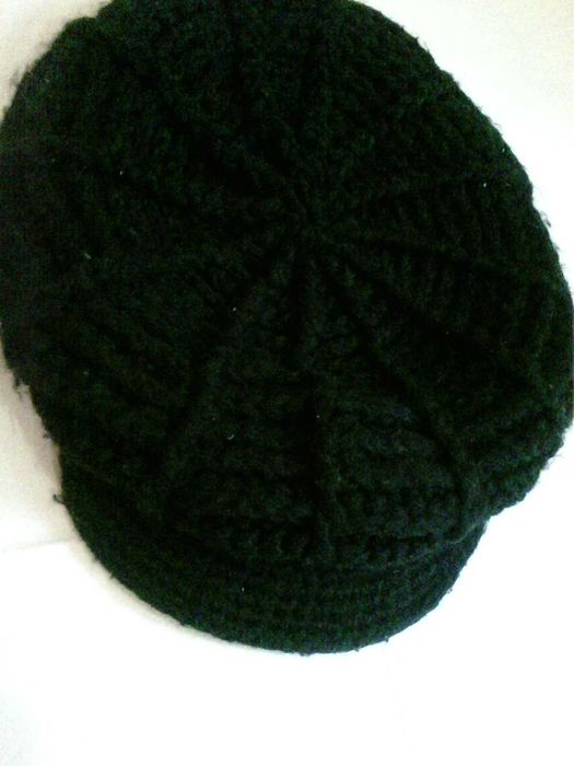 берет женский б.у