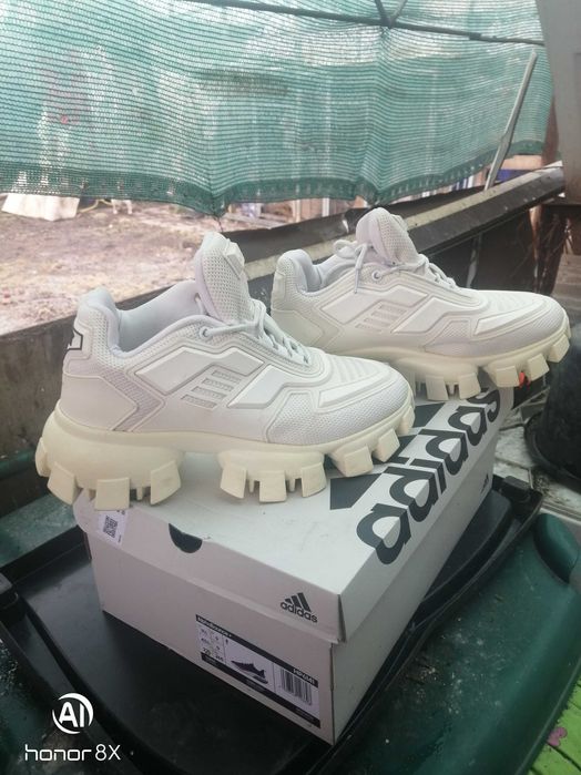 Кроссовки PRADA женские