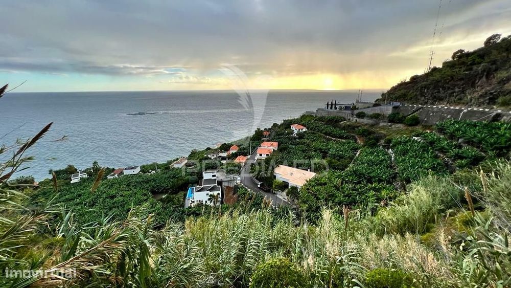 Terreno para Investimento na Calheta - Ilha da Madeira