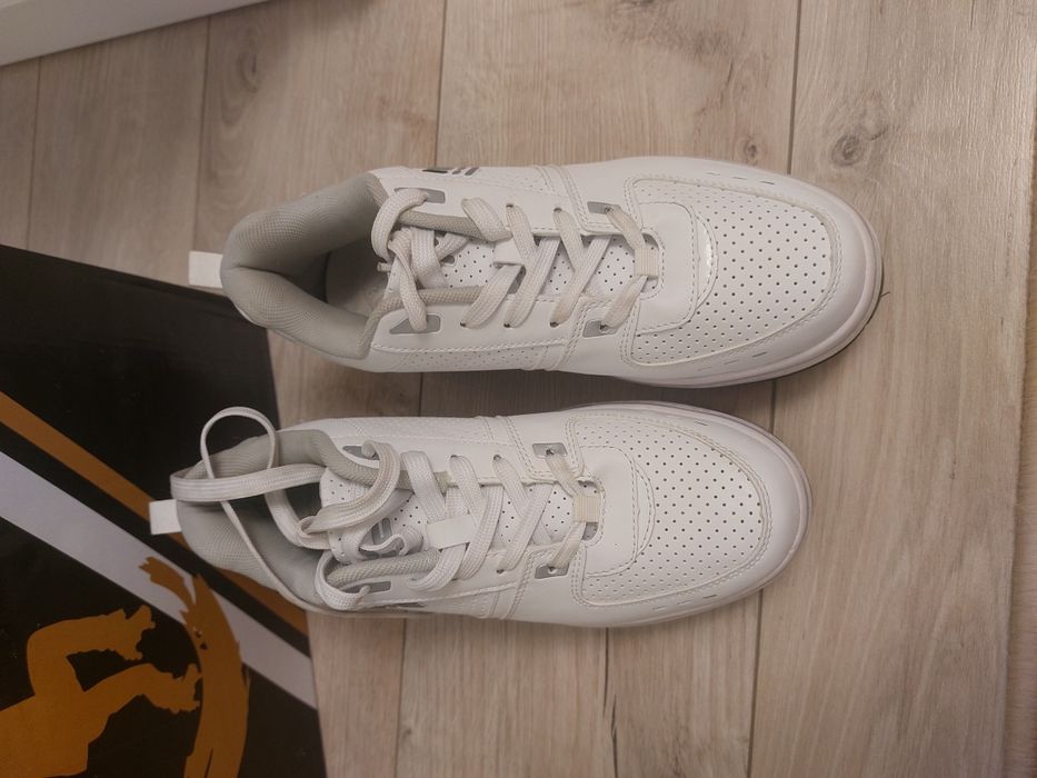 Кросівки ролики 38 р.