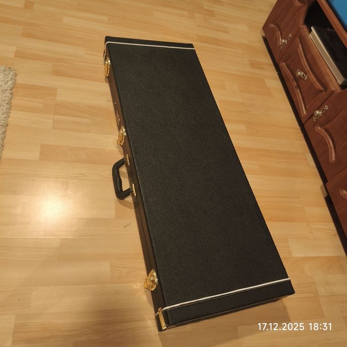Futerał Do Gitary Hard Case Boston Złoto Czarny Jak Nowy