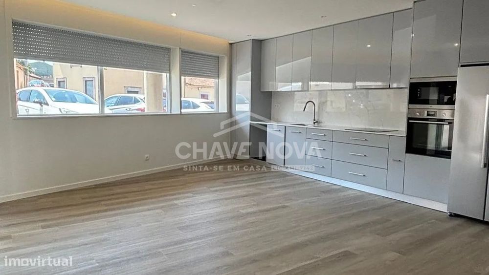 T3 Moderno com Terraço - Gaia