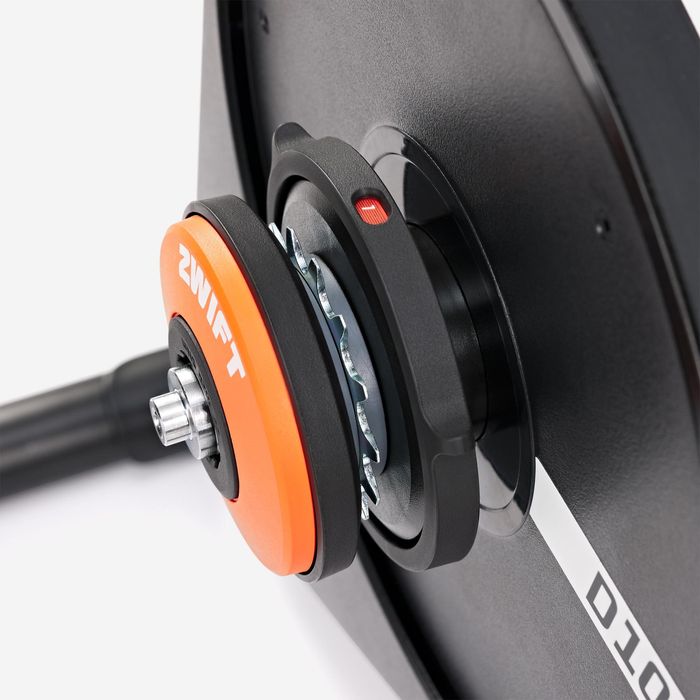 Rolo de Treino de Bicicleta D100 com "Zwift Cog and Click"