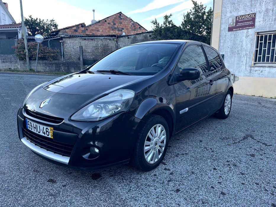 Renault Clio 3 Facelift- 1.5 dCi - Comercial 2009 - Revisão e Inspeção feita