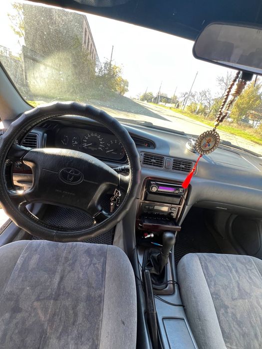 Toyota Camry 2.2