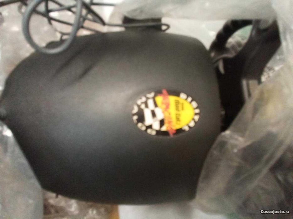 Volante e pedais originais da PlayStation  1