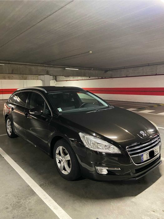Peugeot 508 SW 2012