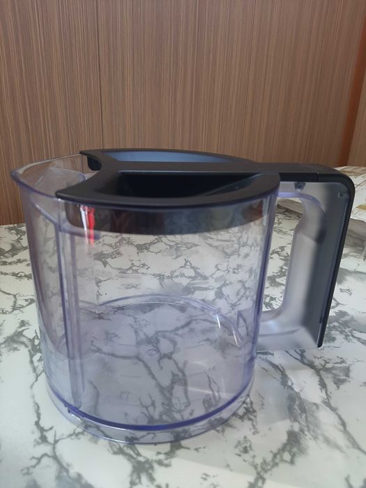 Соковитискач Braun  j500 black