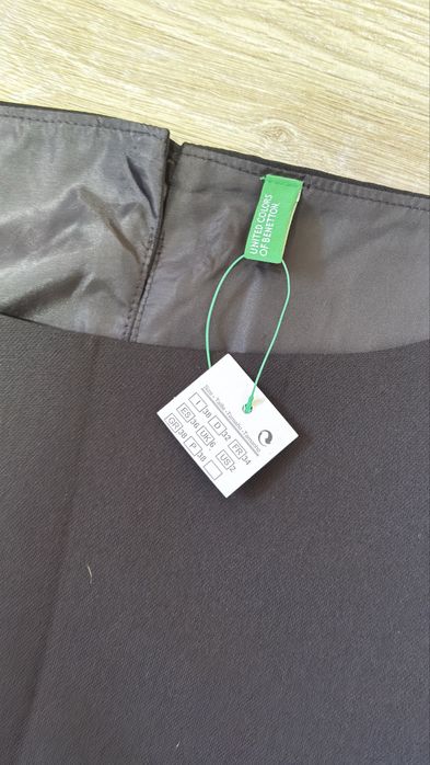 Um elegante macacão preto