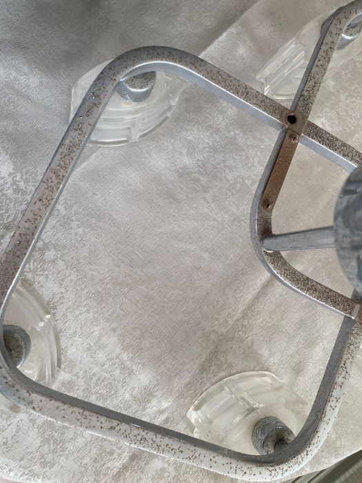 Candeeiro de teto em cor prata e vidro 58 cm.