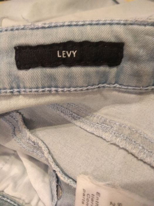 M Opus Levy Cienkie Bermudy