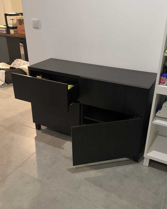 Aparador BESTÅ Ikea