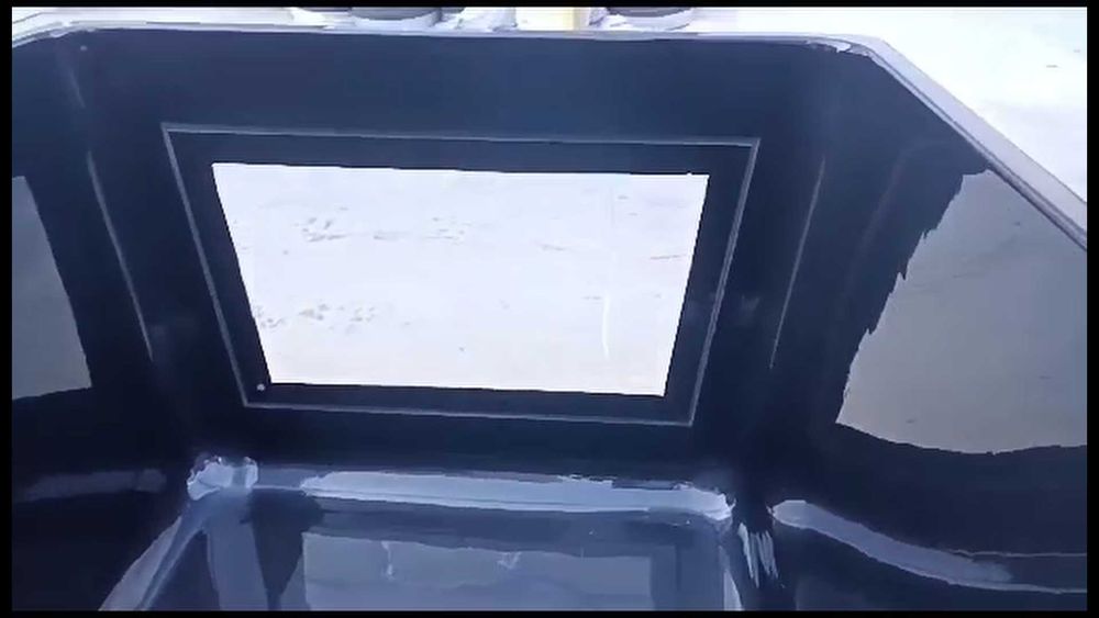 1 Lago / tanque de água para peixes 2250Lt AZUL