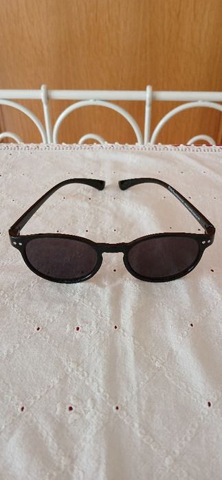 Óculos de sol Meo, novos