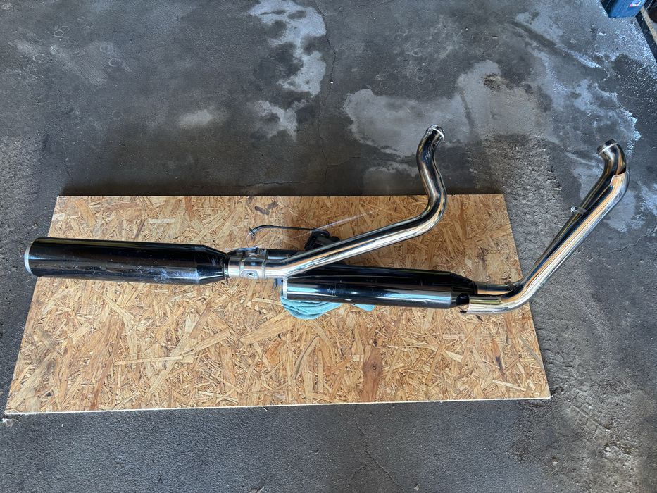 Układ wydechowy Harley-Davidson Softail Breakout