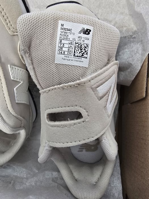 Vendo sapatilhas New Balance criança novas