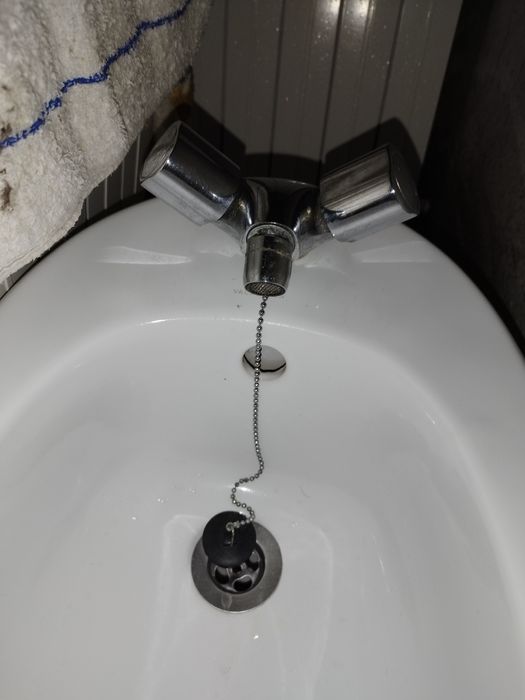 2 bides com torneira