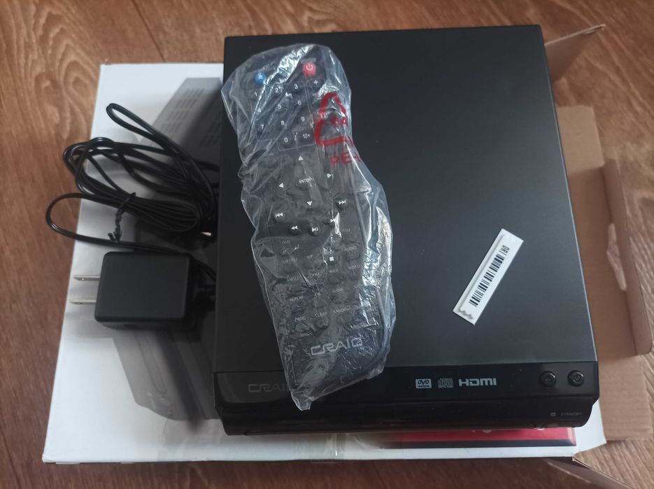 Компактний USB DVD MP3 плеєр відео програвач з пультом і HDMI роз'ємом