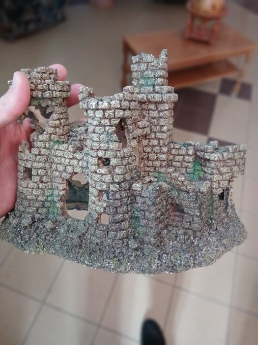 Акваріумні аксесуари