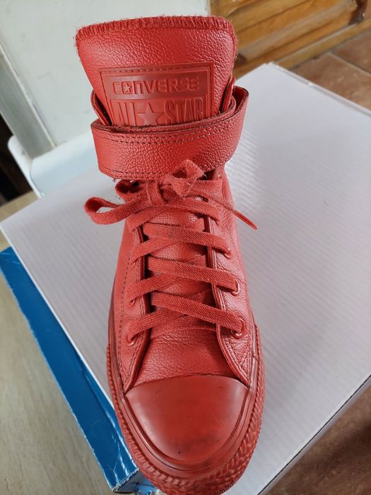 Trampki  skórzane Converse 37.5
