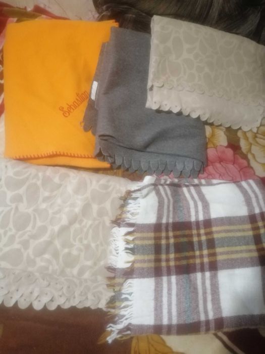 Продам пуховики женские и другое