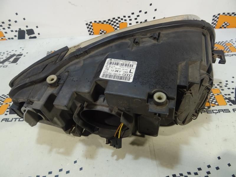 Ótica / farol esquerda AUDI A4 (8EC, B7)