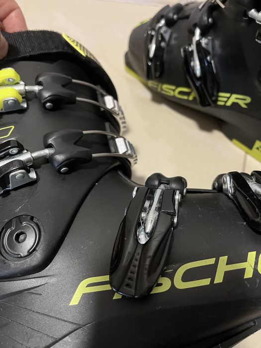 Buty Fischer zjazdowe